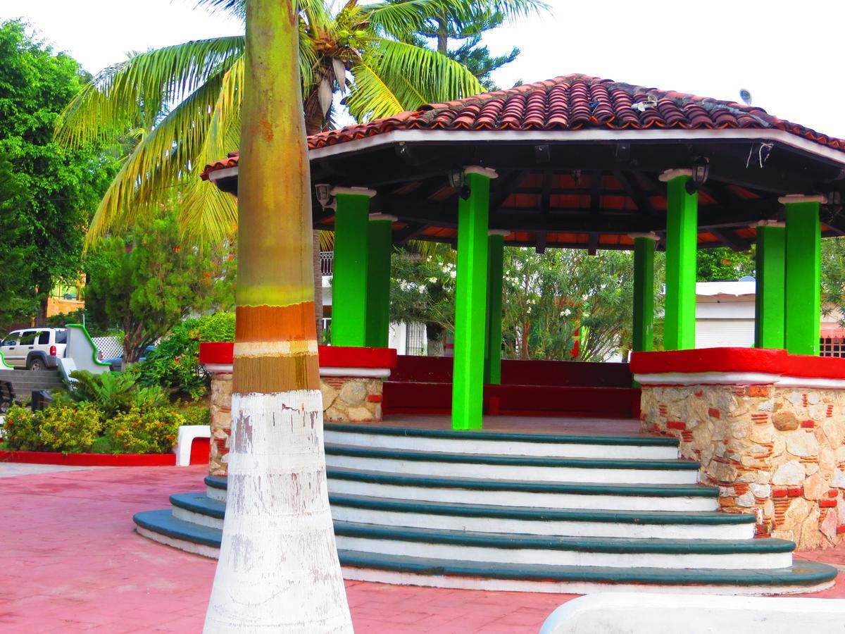 La Cruz Inn La Cruz de Huanacaxtle エクステリア 写真